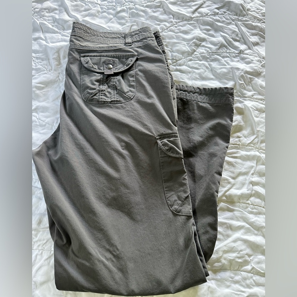 Women’s size 16 Kuhl pants